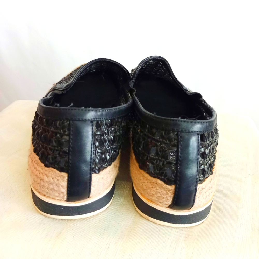 Shoes - Picture 3 of 5